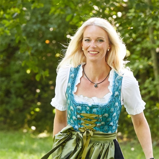 Schumann-Jasmin-ueber-mich Kopie